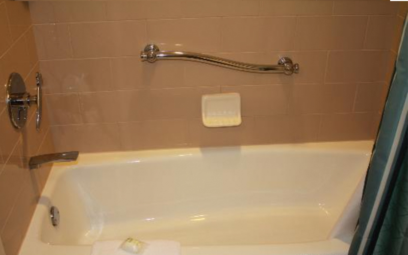 Acrylic bathtub& Bathtub wall surrounds